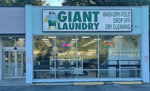 Giant Laundry - Main Ave