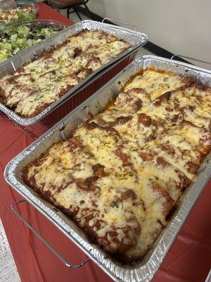 catering event with chicken parm