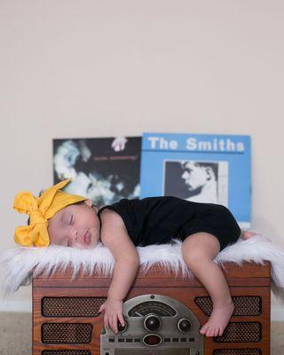 My daughters newborn session, was taken in our beautiful living room, at our beautiful apartment building. "Vintage Apartments"