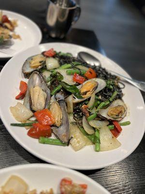 Squid ink noodles with mussels