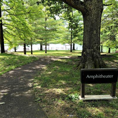 walk to the amphitheater