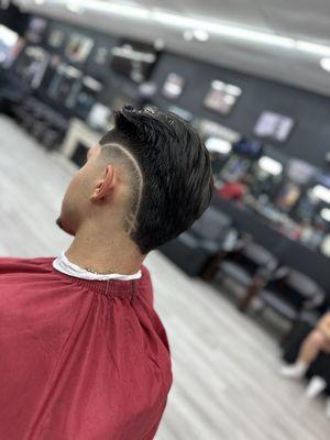 Haircut slick back burstfade