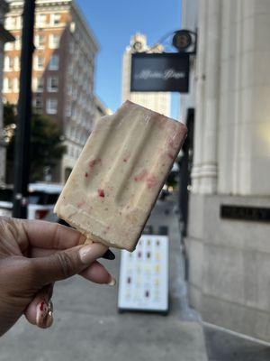 Strawberry Shortcake Pop