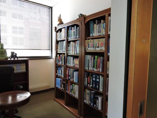 Evanston Campus Library