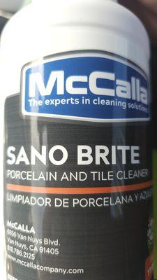 Sano Brite foe porcelain and tile cleaner.  Greatvfor bathroom and kitchen.