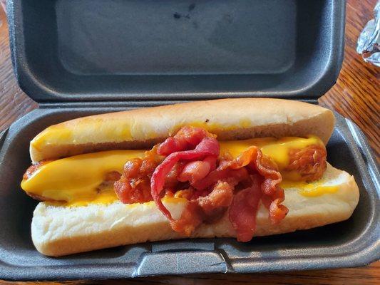 Bacon cheddar hot dog