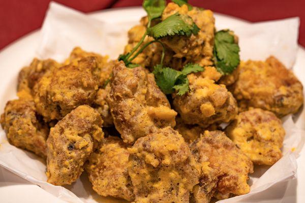 Chicken Wings with Salted Egg Yolk