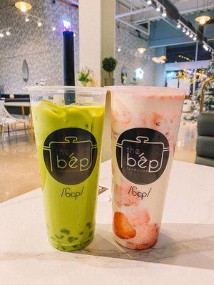 M4 Thai Green Milk Tea w/matcha Boba and F8 M10 Kroean Fresh Strawberry Milk