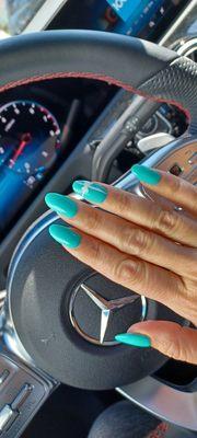 Tiffany nails