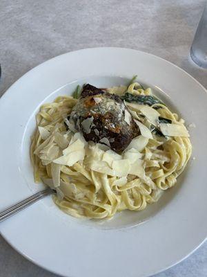 Steak Alfredo Florentine