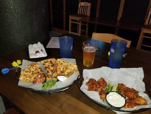 Boneless wings and chicken quesadilla