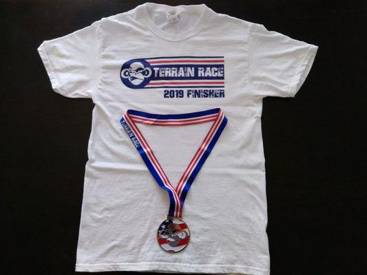 Finisher's shirt and medal