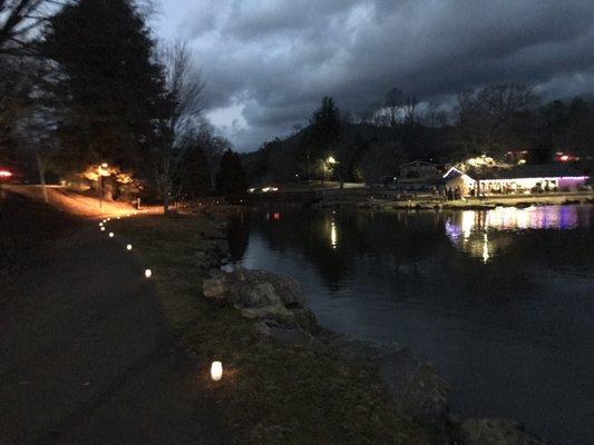 Lake Tomahawk - Circle of Lights Holiday Celebration (12/22)