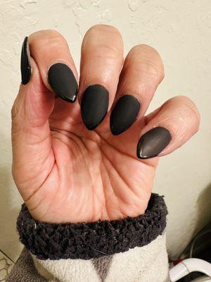 Got something simple this time. Matte black with a shiny pointy tip, love them!