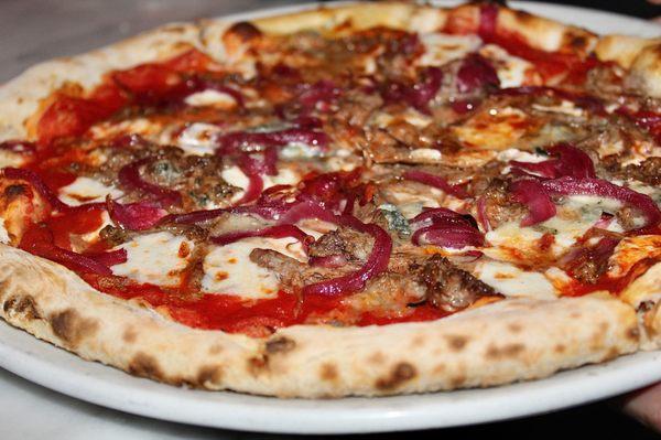 The Piedmonte was made with fresh mozzarella, gorgonzola, short rib and port pickled red onion. The Piedmonte was my favorite!