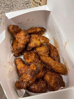 16 pc Wings - soy garlic