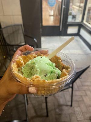 Pistachio Waffle Bowl Ice Cream - 10/10