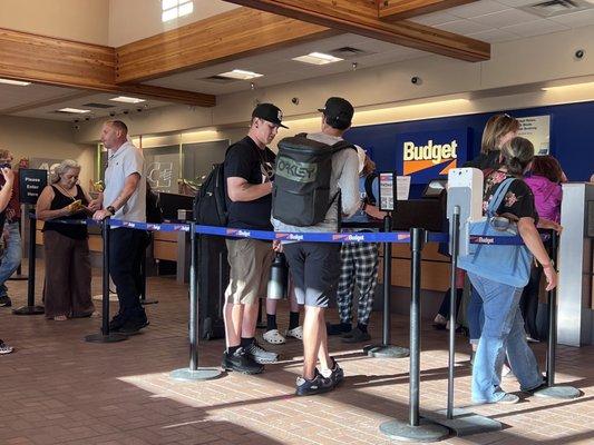 The line at Budget Albuquerque international. One person working because the only other one took a break!