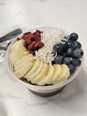 Acai bowl