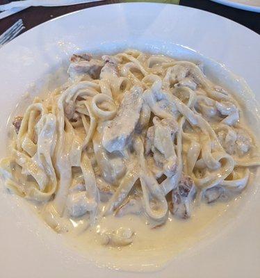 The  chicken fettuccine Alfredo was very good. It was creamy but not overpowering. The noodles were cooked just right, and the food was hot.