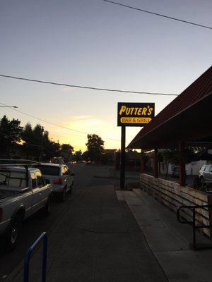 Putter's at Sunset.