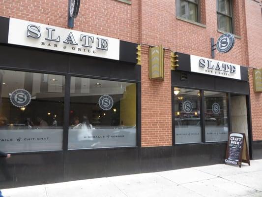 Slate Bar & Grill 9/2014