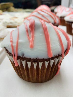 Cream Cheese Filled Red Velvet Cupcake