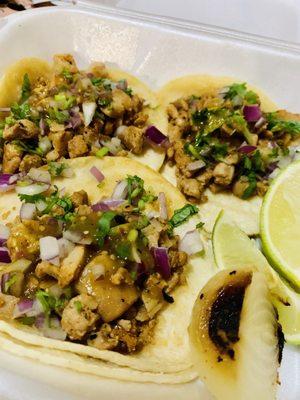 Street Tacos (chicken)