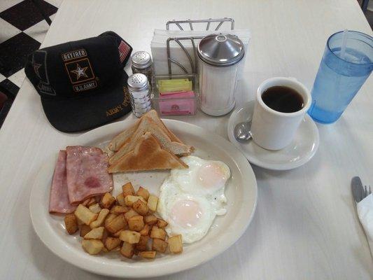 American breakfast. Guarnteed to keep terrorists away during breakfast...