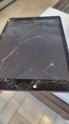 Ipad screen replacement Before: