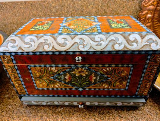 Painted bread box in Bauernmalerei style by Judy, Judy's Folk Art Painting, Judy Pino