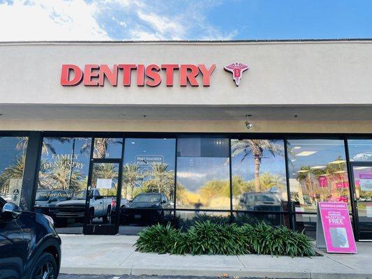 General Dentistry, Cosmetics, Endodontics, Oral Surgery, Dental  IMPLANTS