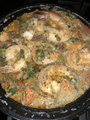 Shrimp & crawfish cheesy grits