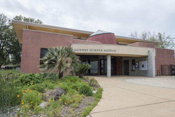 Gateway Science Museum front entrance