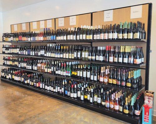 ALL Wine under $40. Wine Shop in Long Beach.  Handpicked selection.  Organic Wine, Natural Wine, Sparkling Wine & Orange Wine & Value Wine