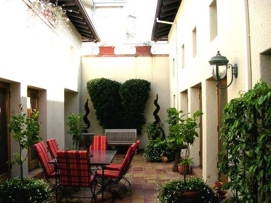 Formal Italian style courtyard