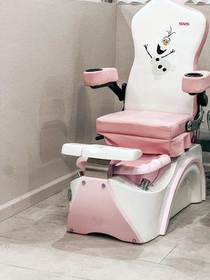 Second children's pedicure chair