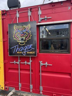 Thaiger container