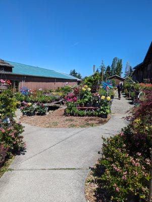 Sunny Farms Country Store