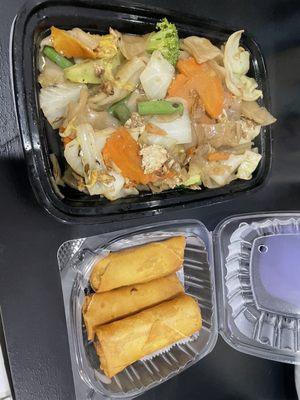 Spring Roll & Pad See Eiw Noodle