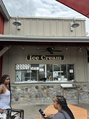 Ice cream and some hot food offerings