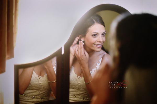 Bride upstairs in the Bridal suite.