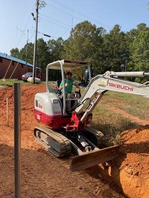 1400lf of Commercial Sewage pipe install in Rome, GA