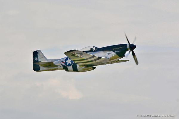 a few Thunder of Niagara Air Show participants