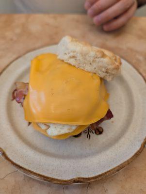 bacon egg and cheese biscuit