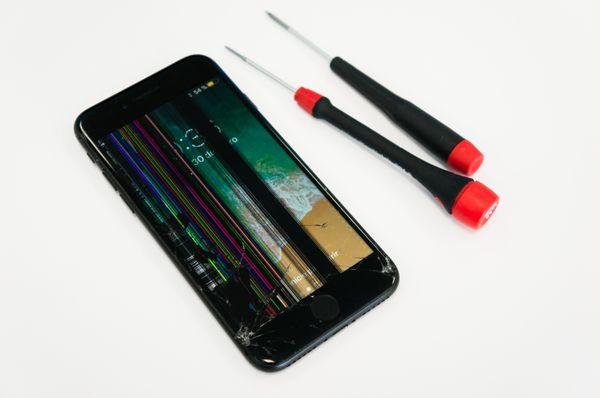 Cracked iPhone Screen? Unable to touch?
 
 We can help repair your iphone in no time.