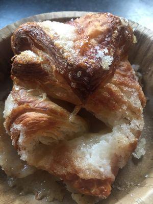 A close-up on this delicious pastry Kouign amann