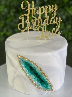 Geode cake