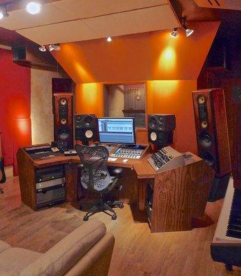 NYC Mastering Studio - Tim Boyce Mastering Engineer