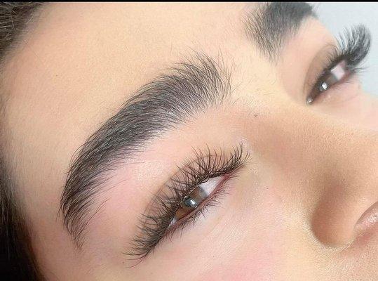 Wispy Lashes